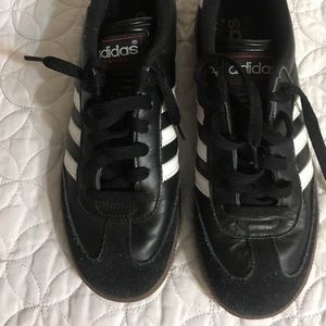 Adidas samba classics